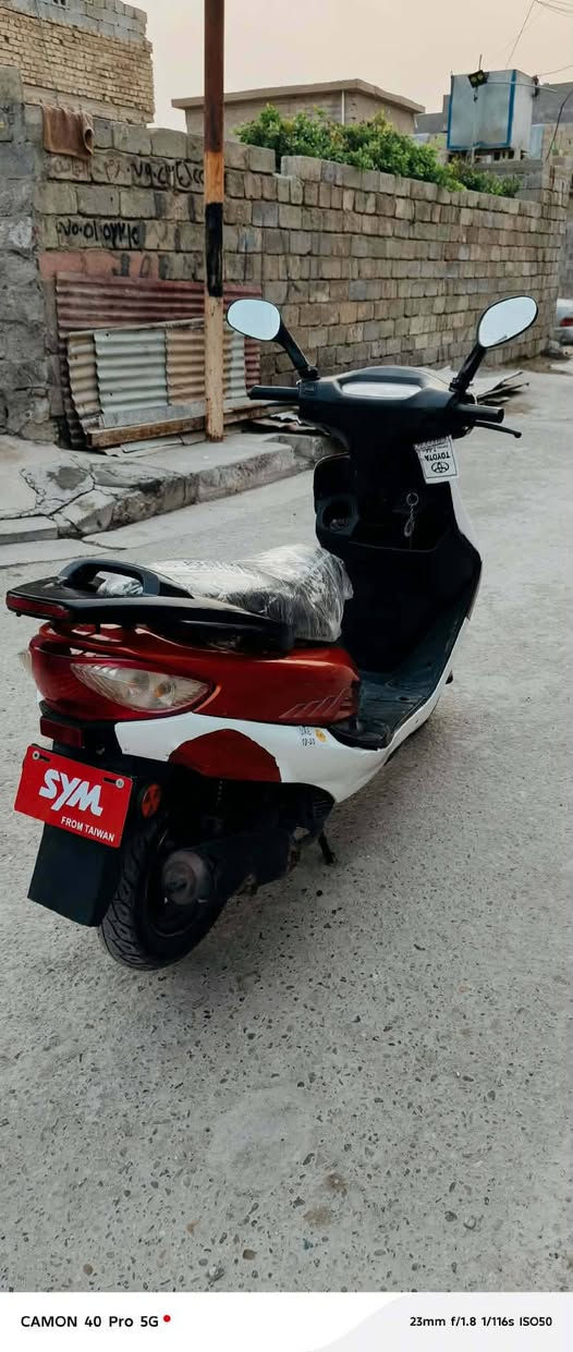 دراجه للبيع مكفوله كفاله سعر خاص ***********
