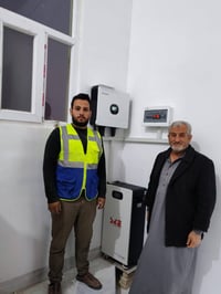 الحجاب للطاقة الشمسية • ألواح لونجي ٦١٥واط • بطارية SKE ١٥كيلوواط