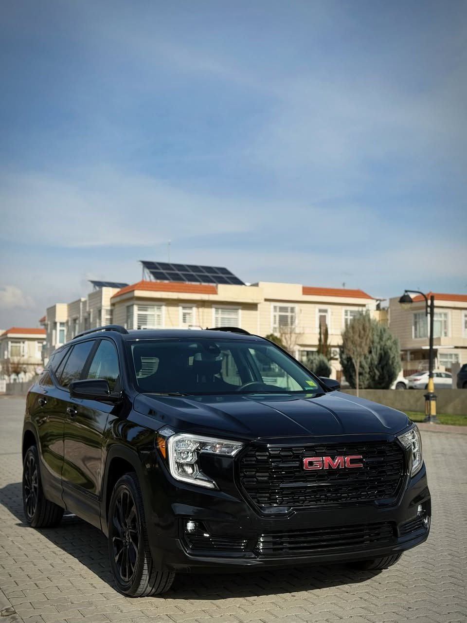 ‎السلام عليكم
جيم سي تيران
GMC TERRAIN 
SLE BLACK EDITION 
‎الضرر: جملغ امامي صبغ فقط
بدون ايرباگ بدون دواخل 
‎كاتي سليماني تترقم شمالي فقط اربيل سليماني •
‎: دهوك
‎:الموديل 2024
ماشي 16 الف فقط 
‎المحرك: 4 سلندر 1500تيربو ) فور ويل 
‎رادار امامي مانع تصادم •
‎حساسات خلفية اصل •
‎حساسات و رادارات الاجتياز الجانبية (نقاط عمياء) •
‎بالمرايا الجانبية
‎بصمات عدد 4 للابواب مع بصمة جنطة وبصمة •
‎تشغيل
تشغيل عن بعد 
‎كشنات هيتر
‎تدفئة 
‎جنطة كهرباء •
‎تشغيل عن بعد •
‎تحكم ستيرن جهتين بلوتوث وحاكية وكروس سرعة •
‎وتحكم صوت
‎مانع انزلاق ABS نظام •
‎السيارة موديل 2024 الشكل الجديد ، جديدة وبوضع •
‎الشركة
‎📞*********** :الاتصال على مكان السياره سليمانيه

