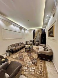 🔱 بيت حديث للبيع 🔱 الموقع📍: الكرادة - قرب ساحة الواثق  ⭕ المساحة : 200...