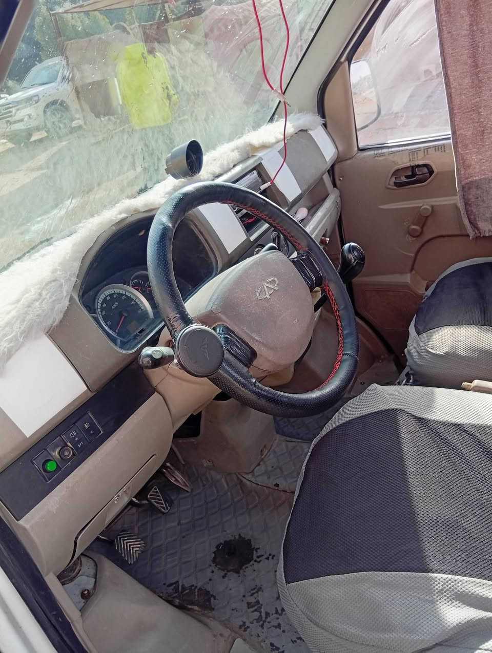 سلام عليكم سياره شيري حمل للبيع كير مكينه كفاله كشر كفاله اكسن نضيف حداديه نص عمرمدوشمه معفيه من الضريبه باسمي سعر 38وبيه مجال للعلم هستوه طالعه من التعميركهربا ءيات كله شغاله رقم الموبايل ***********مكان نجف حي ميسان السنويه لل34
