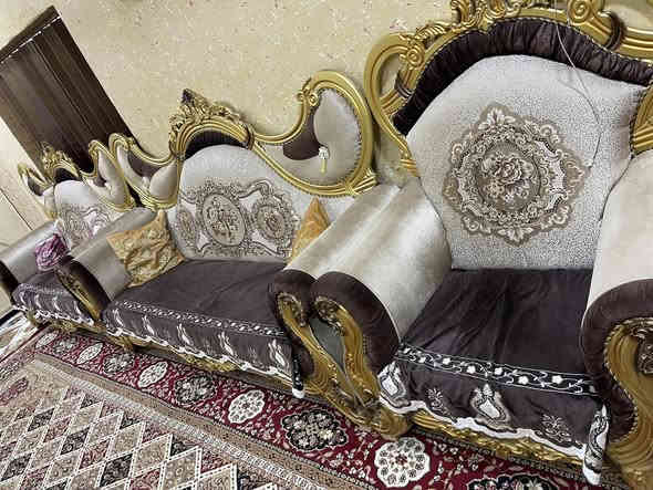 للبيع تخم 
سعر ٦٠٠ وبي مجال 
***********
