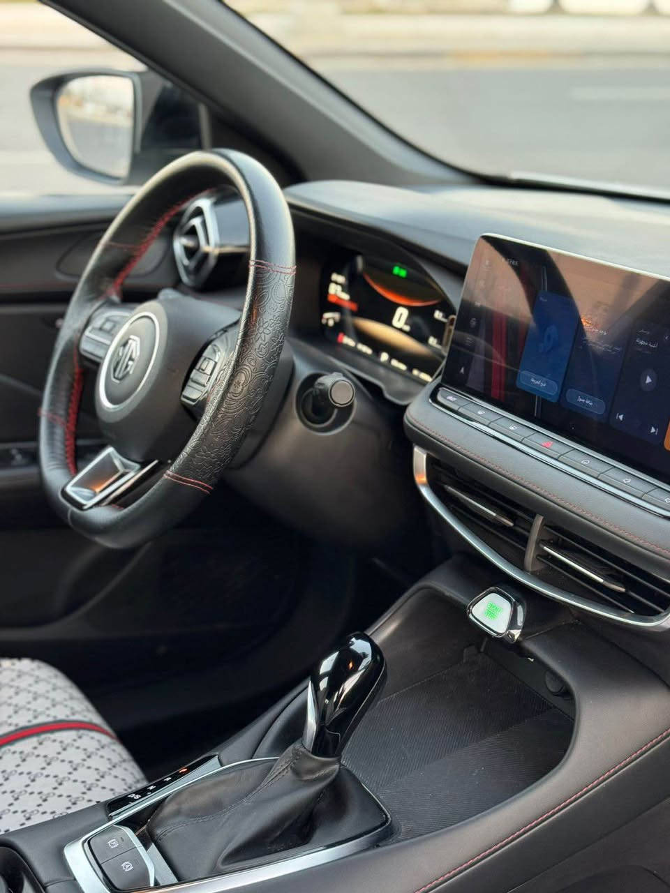 السلام عليكم لبيع MG فايف جيتي فول مواصفات ماشيه 12الف كفاله عامه من كلشي رقم اربيل جديد تريد تحويل تريد وكاله فول لأخير سياره جديده معنى لكلمه لسعر 124 مكاني بصره …. لاستفسار… *********** البصرة, العراق
