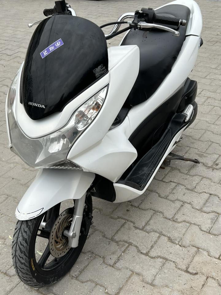 bcx جيل اول ياباني Jf مال رنبه 

مكينه برغي ممفتوح بيها شلعه معدل خير من الله 

تخم تاير البلادي مالها  كل نقص مابيها 

 

السعر. مليون / 500

مدينه الصدر 

    ***********
