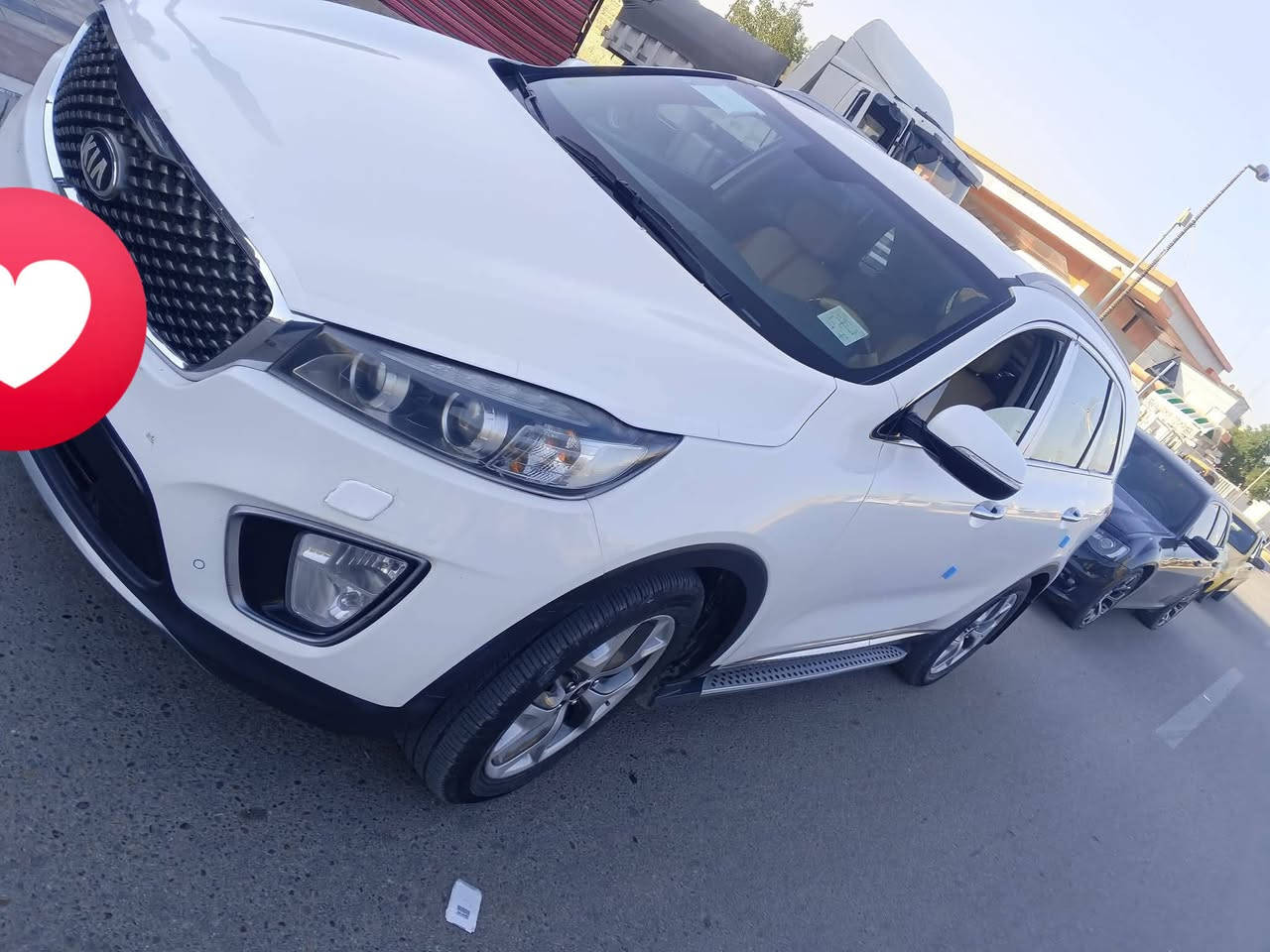 السلام عليكم سورنتو 18خليجي مكفوله مكينه اربعه ماشيه 120رقم ذقار بسمي تخم تاير سياره جاهزه السعر 230وبيه مجال مكان سياره واسط قضاء الحي الاتصال ***********
