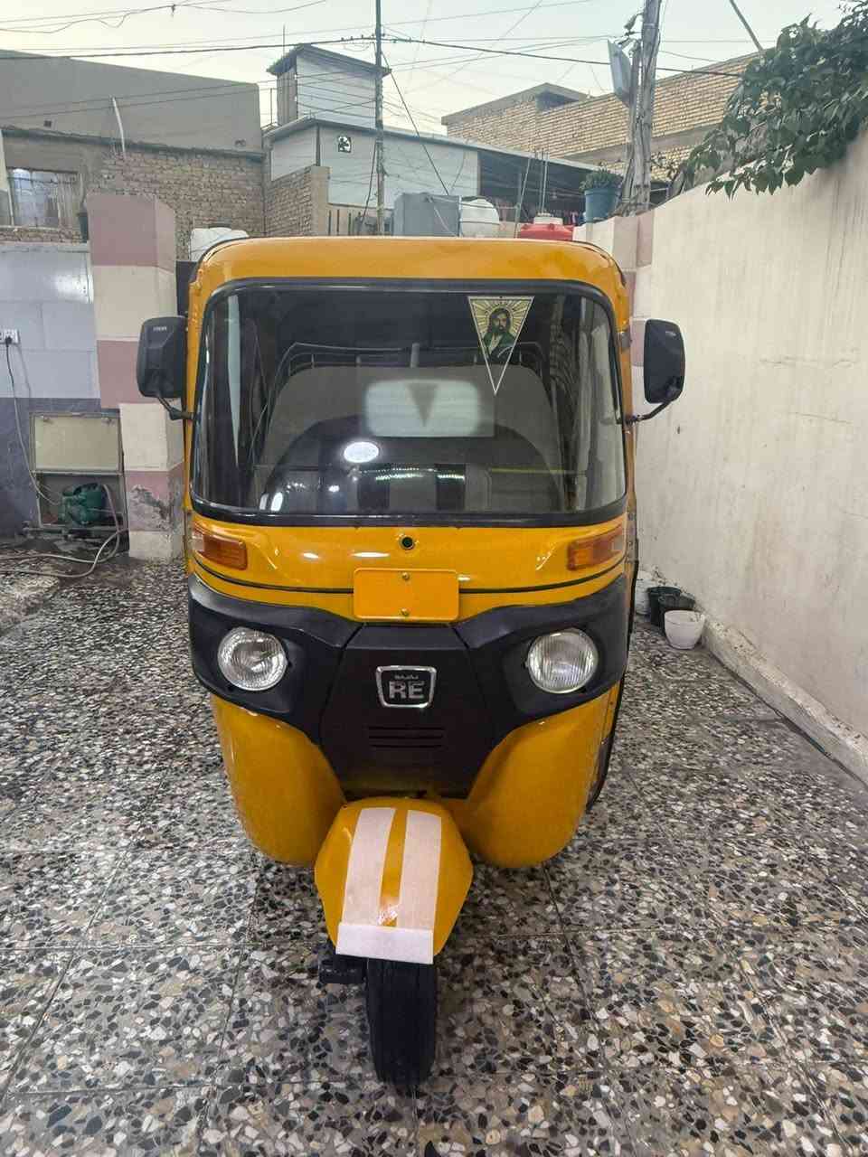 لسلام عليكم تكتك للبيع مديل 2020شهر 🔟 اوراق كاملات المصطفى كشره مكفول مكينه بجيس السعر 4800 العنوان الكماليه شارع المصرف بلاش🩷***********
