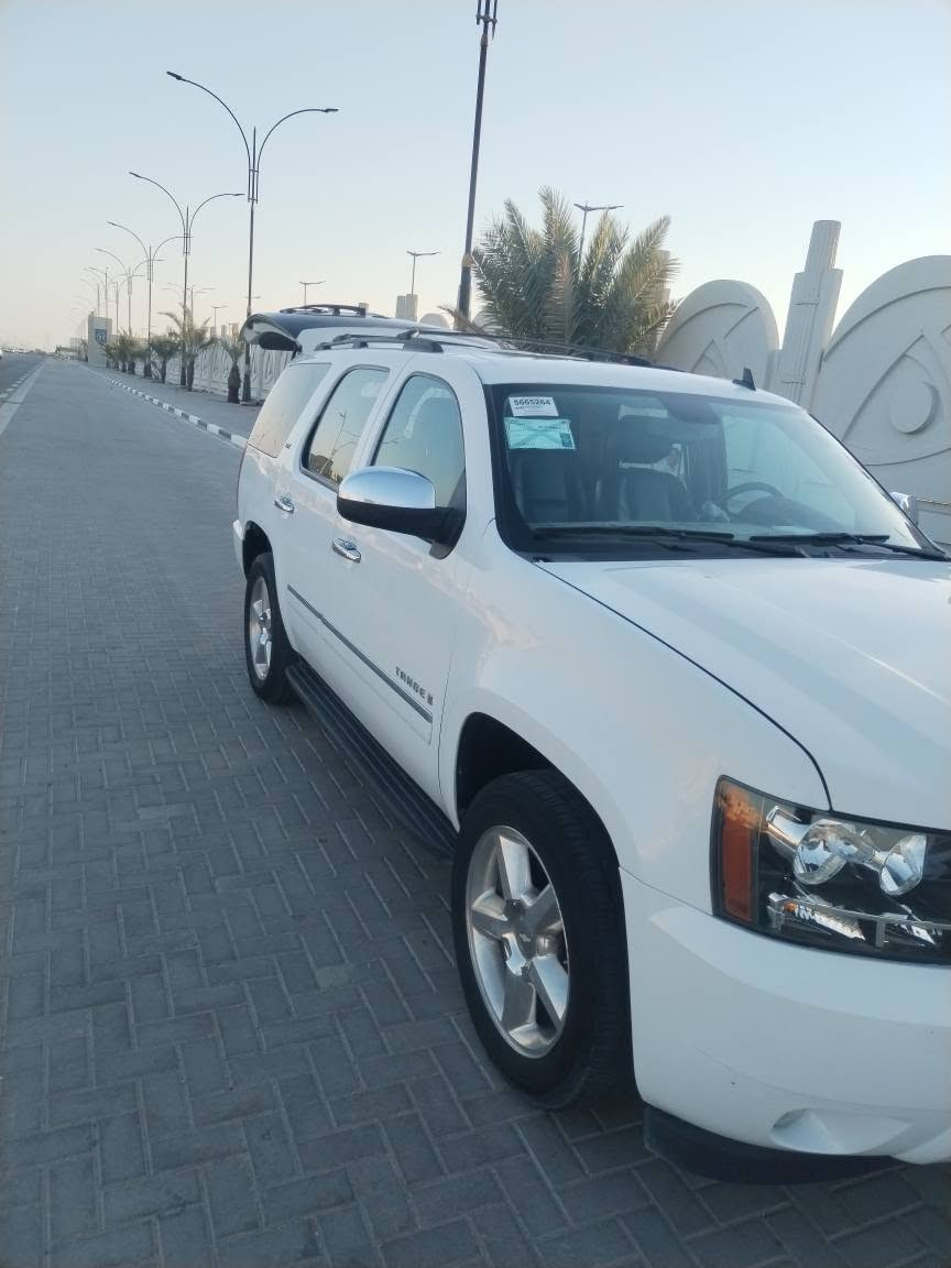 سلام عليكم للبيع تاهو مديل٢٠١٣ مكفوله سرقه ونتر بول سياره جديده وماتعبك *********** صبغ بيه شي قليل كلش وفول موصفات حته فتحه البصرة, العراق
