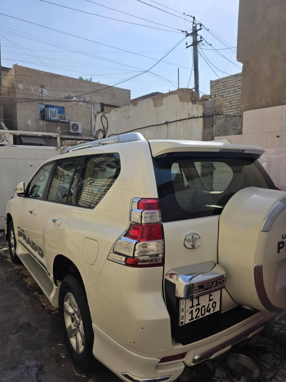 سلام عليكم برادو مديل 2014 مكفوله من صبغ ولبارد مكينه2700 مكانه بغداد بسمي ماشيه 190 مكينه مامفتوحه عل لبلاد سعر 290  ***********
