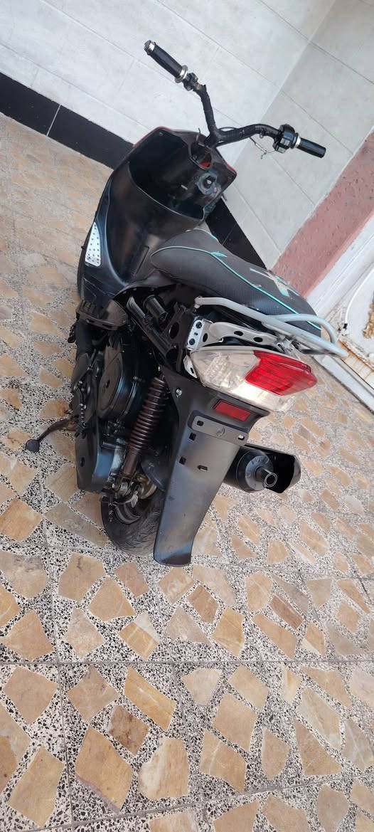 ماكس عدله لبيع وراق ابسمي مكينه مفتوحه ٤٩ شلعه ومشى مكينه حلوه رايده اب450وابيه مجال ***********
