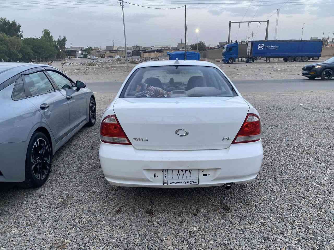 سني كوري 2009
محرك لا تنقيص ولا تبخير
گير أوتماتيك
تبريد شغال
الصبغ بابين من جهة السايق
السنوية 28 
مكان السيارة سامراء 
***********

