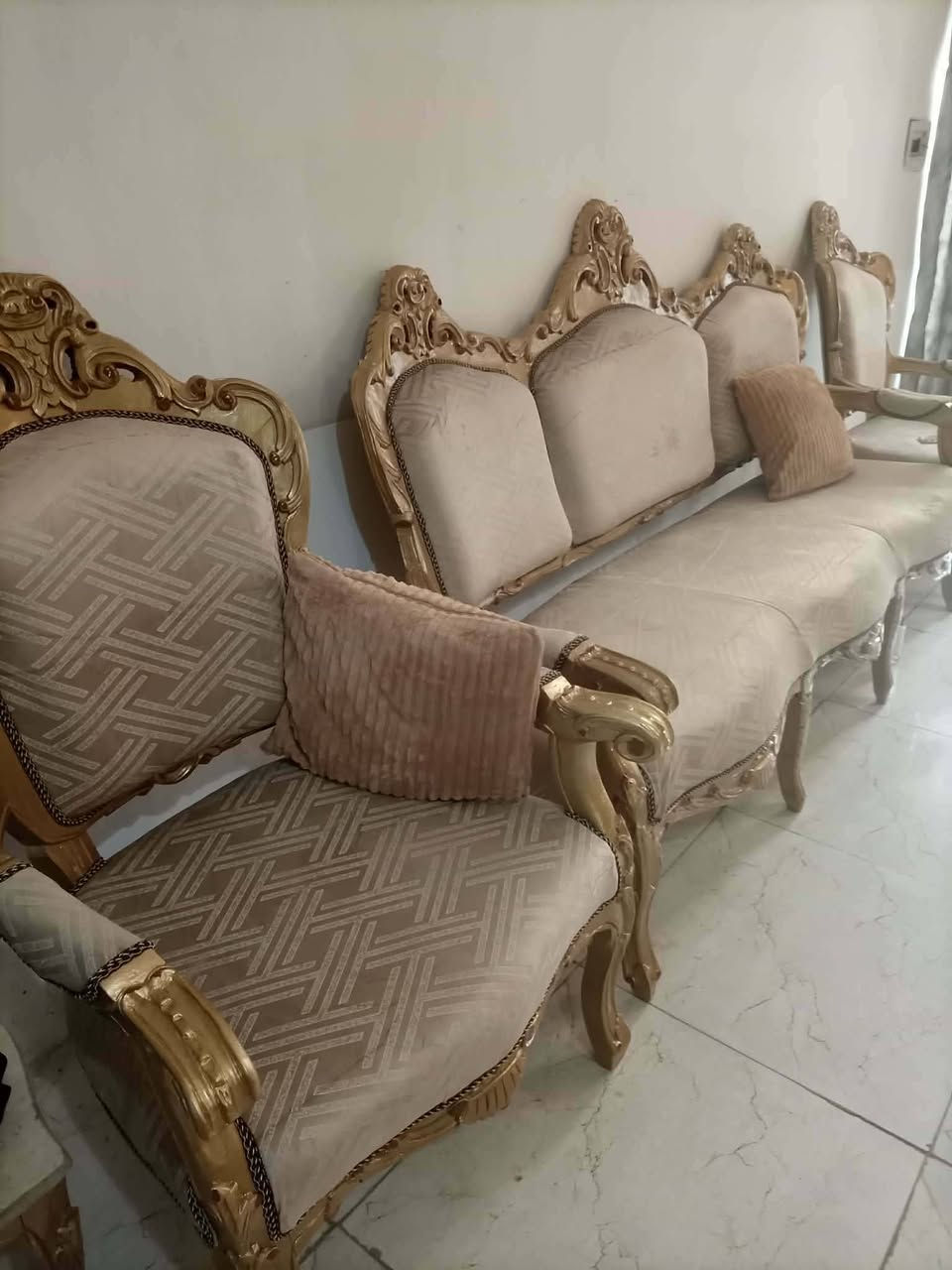 سنك سعره ٧٥ وطباخ سعره ٧٥ ودرج سعره ١٥ العنوان بغداد المعالف
تخم ملكي زان ١٠ مقاعد سعره ٦٠٠العنوان بغداد الدورة الصحة


**إذا كنت صاحب هذا الإعلان وتريد حذفه لأي سبب، رجاءا أرسل رسالة إلى الدعم الفني**