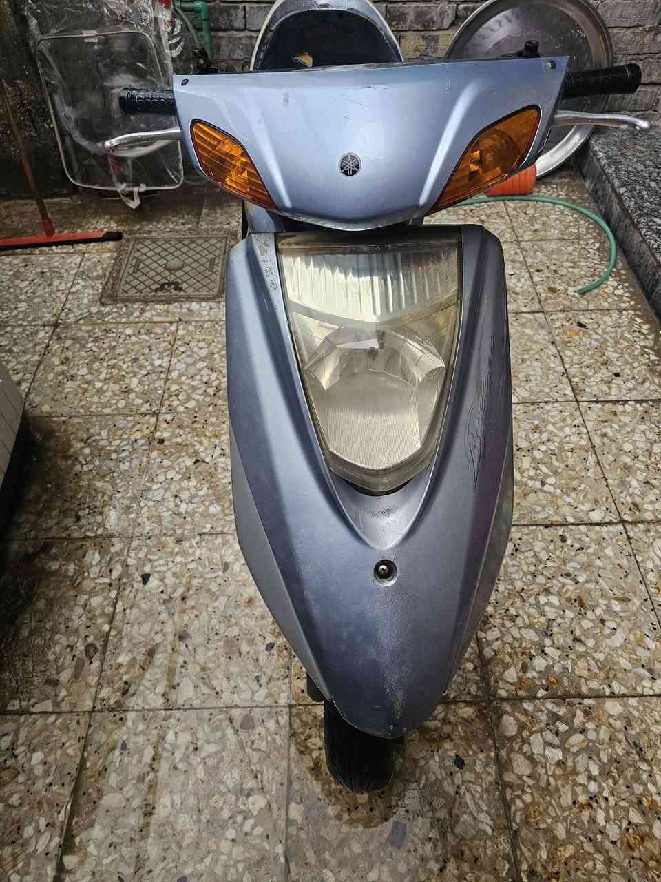 السلام عليكم
بريز كفالة عامة كفر ومكينة 
برغي مامفتوح بيها مابيها اي نقص بلادية 
المكان الثعالبة 
***********
