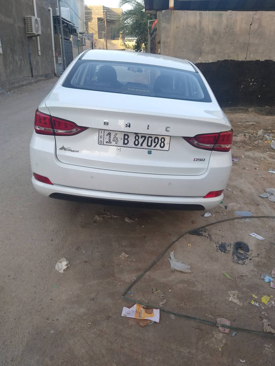 بايك موديل 23 
ماشيه 15الف فول مواصفات 
حره رقم نكليزي تحويل مباشر 
حجم المحرك 1600 
اي شي بسيارة شغال عله وضع الشركه رايدها 97 ورقه 
عنواني البصره التنومة 
استفسار خاص او واتساب ***********
