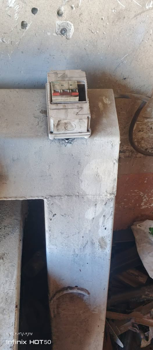 السلام عليكم ورحمه الله وبركاته اخواني الاعزاء كتر ثري فيز كامل مكمل تجي تفحص وتاخذ المكان كربلاء حي الغدير السعر450وبي مجال للطيبين ***********
