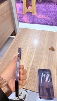 بطاريه ٨٣ ذاكره ٢٥٦ نظافه ١٠٠  لوك الجهاز السعر. ٨٥٠ وه بي مجال  ٠٧٨٠٦...