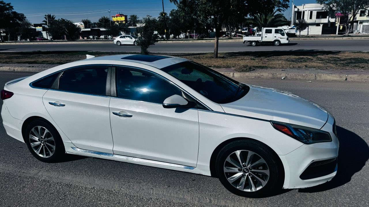 سلام عليكم سوناتا 2017 وارد امريكي سبورت مكينه جي دي اي  فول مواصفات بصمه فتحت سقف كشنات كهرباء + تدفئه تبريد ضرره فقط الجنطه مكاني الانبار رمادي سعر 142 وبيه مجال للاستفسار الاتصال على رقم ***********
