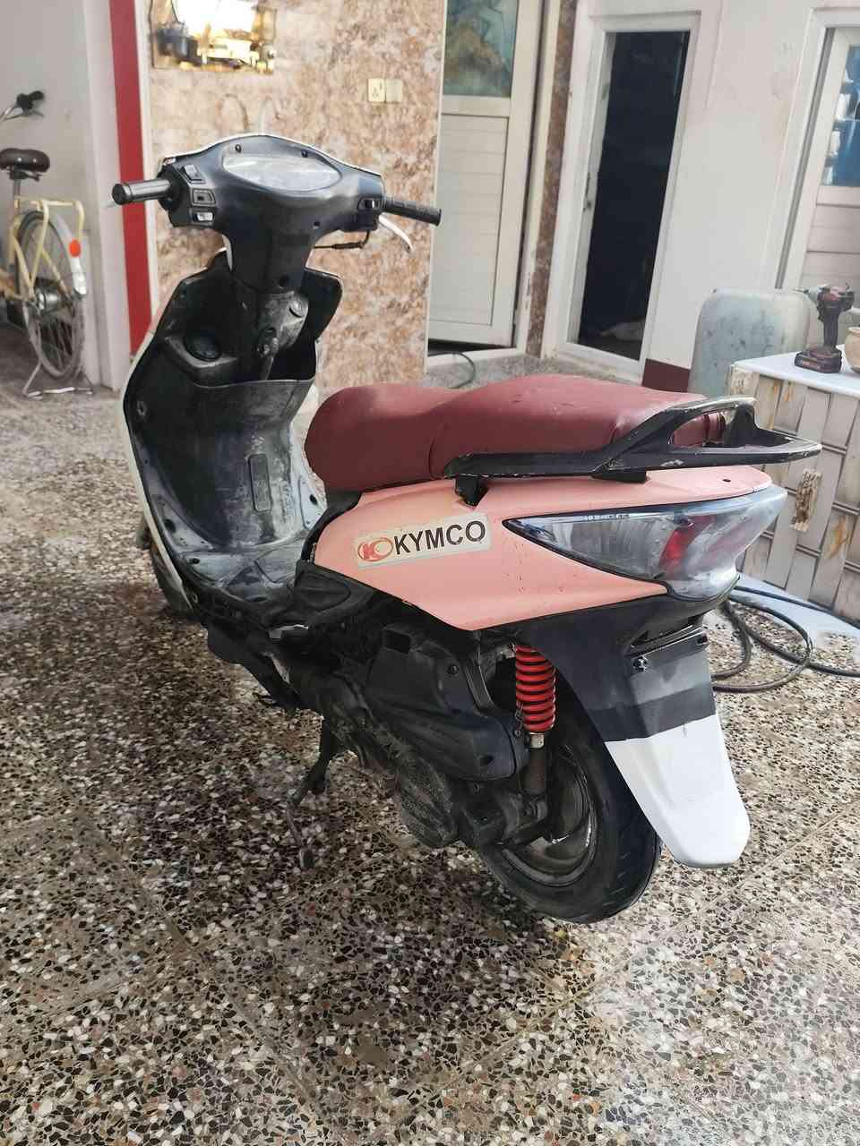 السلام عليكم كامكو جي فور للبيع قبل فتره طلعت من الوكيل كفرات مختمات ويا الشاصي رقم واحد كلها محرك اول فتحه اله شلعه و معدل تشك الكاع محرك صوت ما تسمعله سلف هندر شغاله تايرات جدد سعر 275و بيها مجال شي قليل مكان نجف


**إذا كنت صاحب هذا الإعلان وتريد حذفه لأي سبب، رجاءا أرسل رسالة إلى الدعم الفني**