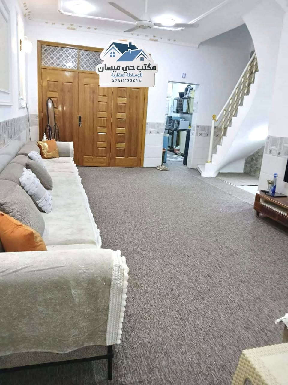 للبيع بيت 120 متر واجهة 6 متر طابقين صب كونكريت قطاع 23 حي ميسان يحتوي الطابق الاول على غرفة و صالة و مطبخ و استقبال و صحيات داخلية و خارجية و الطابق الثاني غرفتين و صالة و صحيات السعر 147 وبي مجال للاستفسار اتصل ***********
