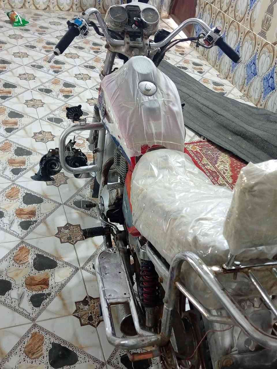 سلام عليكم تايموته اللبيع موديل 18 كلك مكفوله عشائر محركه مكفولل كهربائيات شغاله كله سلف شغال مكاني الشطره طريق العمار السعر 325 وهاذه رقمي ***********
