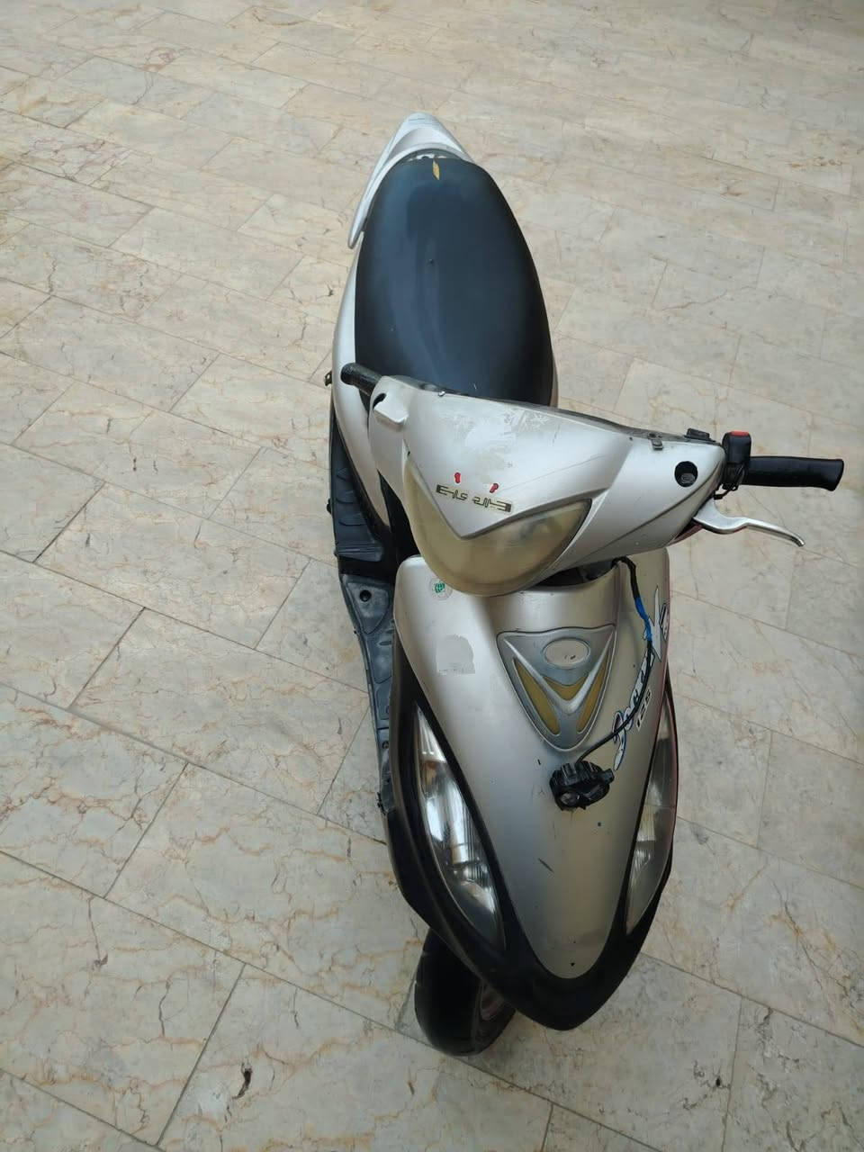 السلام عليكم دراجه ياباني الدراجه نضيفه سلف اشاير لايت بك لايت كله شغال شلعه ومعدل الدراجه احله من الصوره اروح بيه للدوام ورجع ما متعوبه سعر ٣٥٠وبيه مجال


**إذا كنت صاحب هذا الإعلان وتريد حذفه لأي سبب، رجاءا أرسل رسالة إلى الدعم الفني**