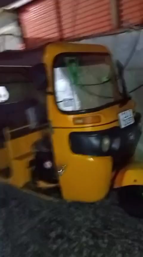 2019 شهر 12 مكينه مفتوحه وتجفيت شركه كشر نضيف تكتك نشطه ماناقصها شي رايدها 6500 عنوان الشعله *********** لحد يطبلي ويكلي دزلي صوره هاي صور وشوفها 

مكلف

