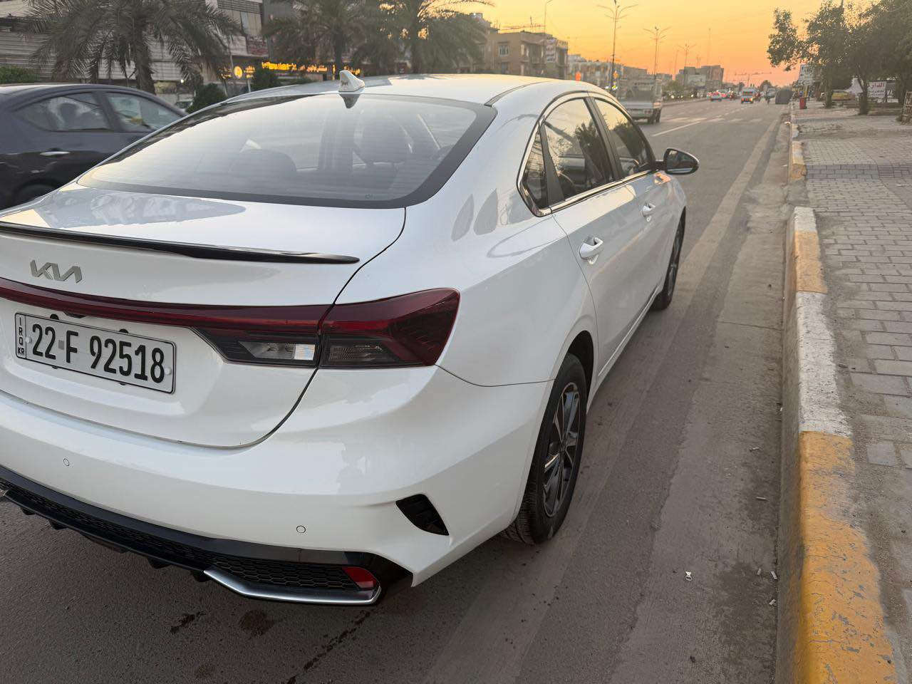 كيا k3 موديل 2024 فول مواصفات
محرك1500 دبل نوزل
فتحه سقف
رادار
لايت لد 3عدسات وحاجب
ايرباكات 6
كامره دواره
كشن كهربائي 
تحديد سرعه
تبريد خلفي
تحكم تبريد لمس
اربع وضعيات قياده 
شاشه كبيره
يدات نيكل
تحكم ستيرن جهتين
بصمه باب وبصمه تشغيل
حساس تاير
حساس امامي خلفي
شاشه عداد ديجتال
أشارت ترحيب
مري شفط+اشاير
مري ترحيب 
صندوق ذكي بصمه
كشنات جلد اسود
سايد بريك بصمه
اوتو هولد
درايف 4 قيادات
ماشيه.   42
مكفوله كفاله عامه بغداد, العراق


**إذا كنت صاحب هذا الإعلان وتريد حذفه لأي سبب، رجاءا أرسل رسالة إلى الدعم الفني**