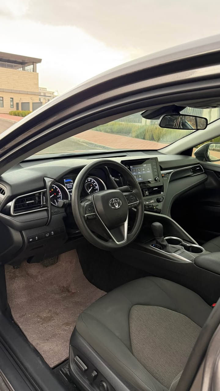 ***********
Toyota Camry LE 2023 
سەیارەکە هێشتا کاتیەکەی نەشکێنراوە دوو مانگی ماوە بۆ ڕەقەم کردن دوو پارچەی بۆیاغە پشت و پێش کەپس  ئێرباگ تەقیوە کامل بیلادی بۆ دانراوەتەوە ٣٩ هەزار ڕۆیشتووە ( ڕادار - کامێرا - کار پلەی - تراکشن کۆنتڕۆل - ئاوێنەی هیتەر - سێ مۆد eco - normal- sport ناڤیگەیشن - نرخی سەیارەکە ١٧٢ وەرەقەو مەجال لە سلێمانیم 
ڕەقەم شانسی 4T 1C11AK8PU727451 السليمانية, العراق
