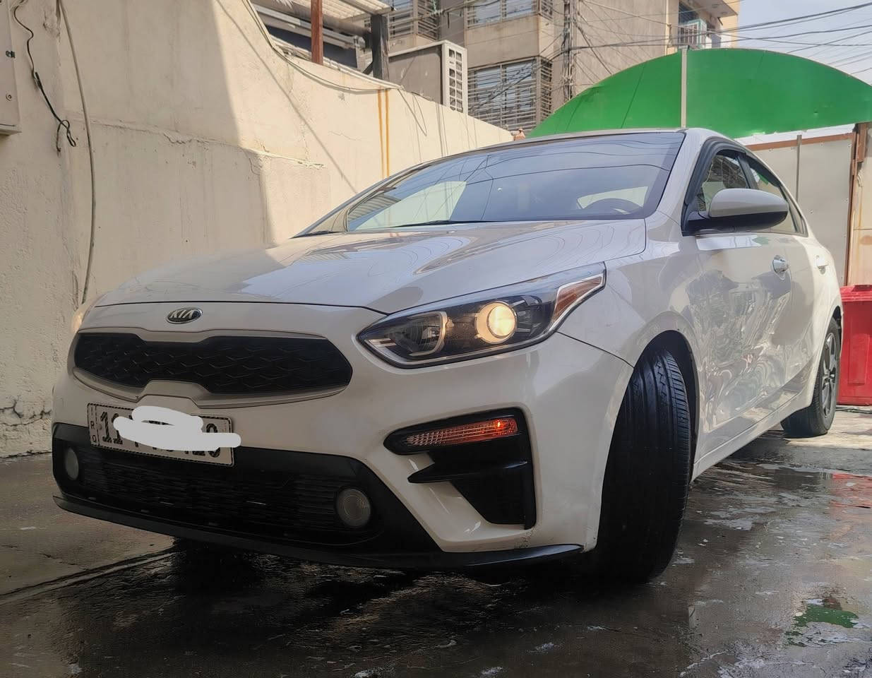 فورتي 2019سعر 138  بيها مجال لشراي
ليبل واحد بدون تبديل بدون  ايرباك حادثها جاملغ الخلفي مصبوغ اليمن بارد بل صندوك نص جاملغ الايسر بيه تصليح ماشيه 80 الف سياره جاهزه منكلشي تخم تاير جديد بياه منضوما غاز ارضيه مغلفه جلد بسمي سياره مكانها بغداد رصافه ***********
