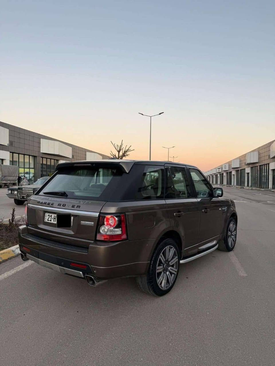 ڕانج ڕۆڤەر سپۆرت ٢٠١٣
8پستۆن سۆپەرچارج🔥
autobiography 
سفری شەریکەی سەردار
بێ بۆیاخ بێ لێدراوی
٥کامیرا و حاسە360
کوشن جلدو کارەبای میمۆری 
سەلاجە ئاوێنە شەفت دژە فول
سپیکەرharman kardon
گێڕو مەکینەو کارەبای بەشەرت 
مەکینەی نەکراوەتەوە
نرخ/١٤٨$ مەجالێکی کەم أربيل, العراق


**إذا كنت صاحب هذا الإعلان وتريد حذفه لأي سبب، رجاءا أرسل رسالة إلى الدعم الفني**