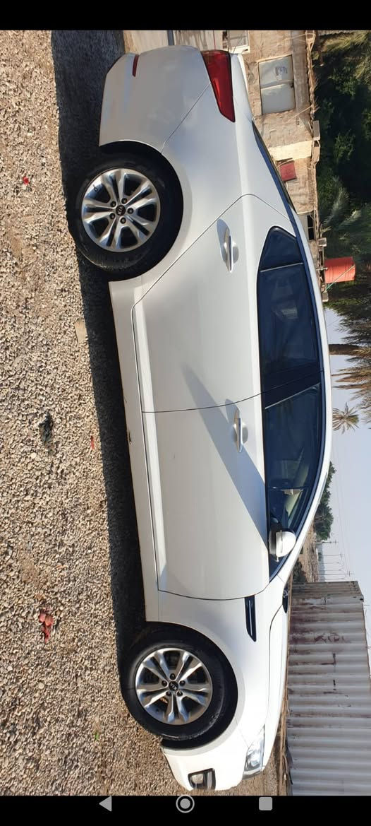 اوبتما ٢٠١٣ رقم مميز جاهزه من الدعميه الدعميه
محرك ٢٠٠٠ دوش
حادثها جهة السايق مبدل بيبان ثنين والجنطة هم متضررة  مكفولة مكينتها ما مفتوحة وكير مكفول حداديه وتخم تاير كفاله رقمها ٣ ارقام باسمي رايدها 110 وبيها مجال  مكان السياره كوت ***********
