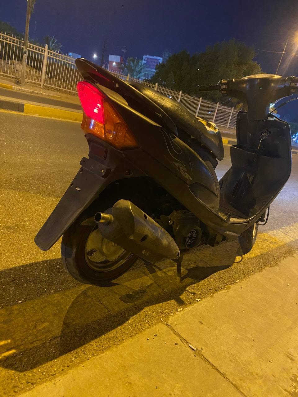 سلام عليكم دراجة ماكس عدلة نضيفة كلجات رياضي صلنصة رياضي دراجة معدل وشلعة شك الكاع كهربائيات نضيفة مكينة نضيفة تجي وتشوف 

السعر 375وبيهة مجال 

المكان بغداد غزالية /رقم الواتساب ***********
