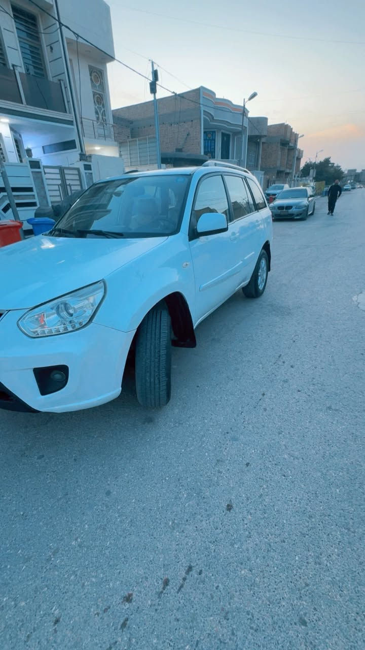 السلام عليكم لبيع شيري تيكو 
موديل ٢٠١٤ رقم بغداد 
السياره بيه صبغ جاملغ خلفي 
مكينه گير حداديه كفاله 
ادامه جديده كامله 
السعر ٧٢ بيه مجال 
للاستفسار *********** 
موجوده بلكوت المركز
