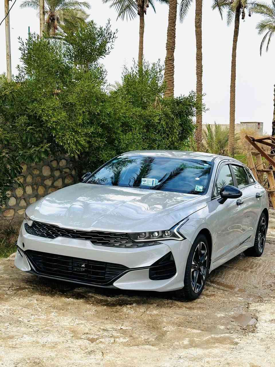 سلام عليكم كي فايف دخول جديد صارله شهر من دخلت موديل 2024 ماشيه 43 ميل محرك 1600 تيربو كير 8 نمر فول موصفات ما عده الفتحه ضربته نص جاملغ ومبدل بدون ايرباك بدون ضربه قويه خفيفه كلش السياره جديد كلش رقم كربلاء باقي بس على استلام الوحات السعر 192 وبيه مجال حك الجيه للستفسار اتصال برقم *********** مكان السياره كربلاء
