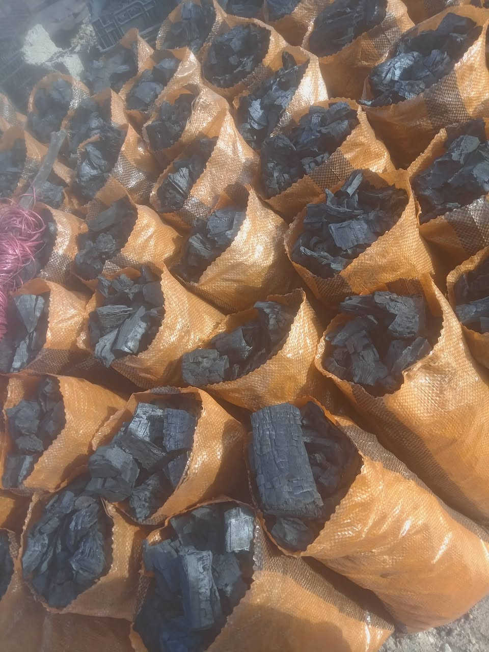 مكلف بل نشر فحم خشن درجه اوله رقم الهاتف ***********.    ادمن فدوه وافق
