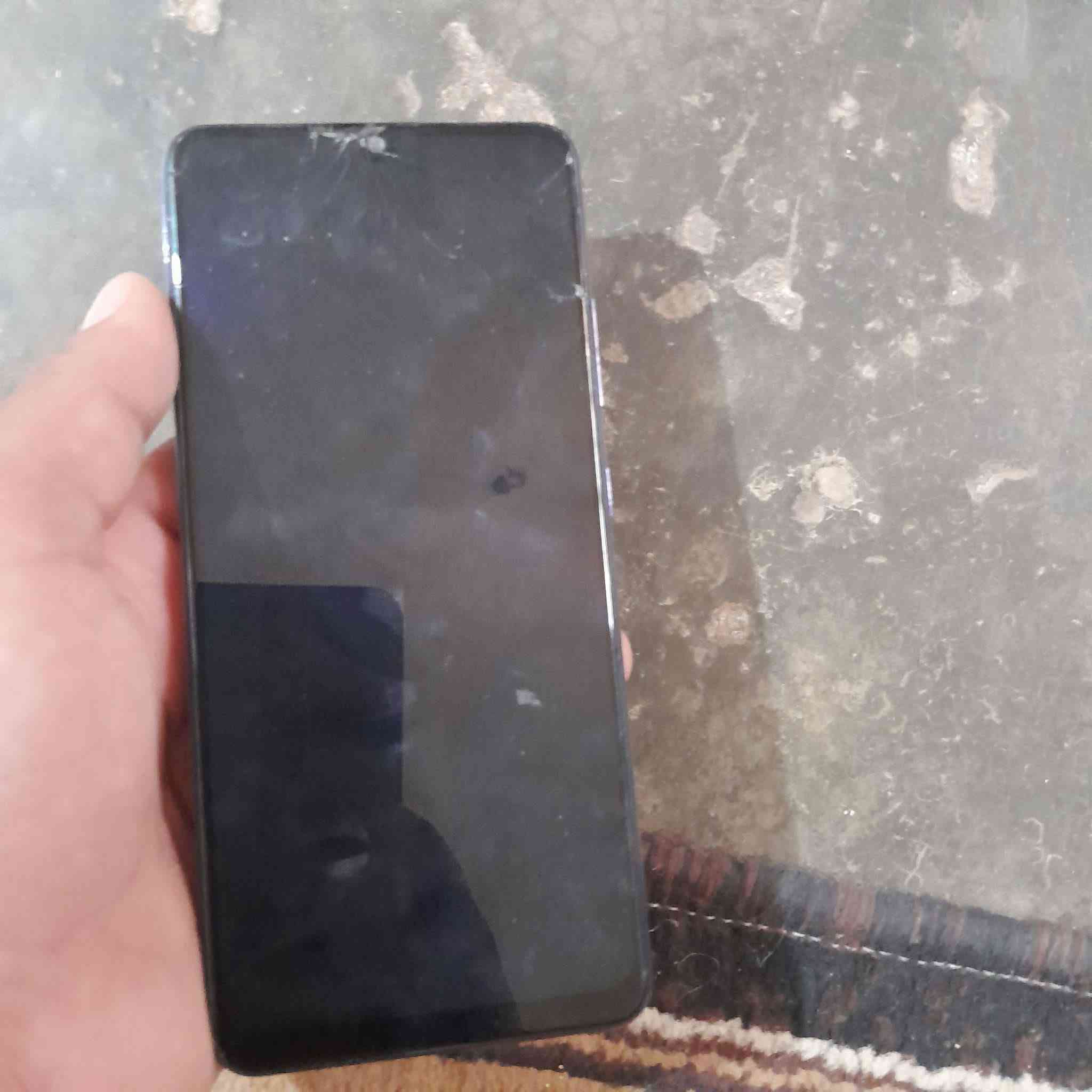سلام عليكم جهاز سامسونك A32ذاكره 128جهار بعده ممفتوح بس مدا ضهر وبي هاي لكسر لبل شاشه وبصمه بل شاشه سعره125وبي مجال بصيط ولخاص مفتوح ادمن وتفق


**إذا كنت صاحب هذا الإعلان وتريد حذفه لأي سبب، رجاءا أرسل رسالة إلى الدعم الفني**