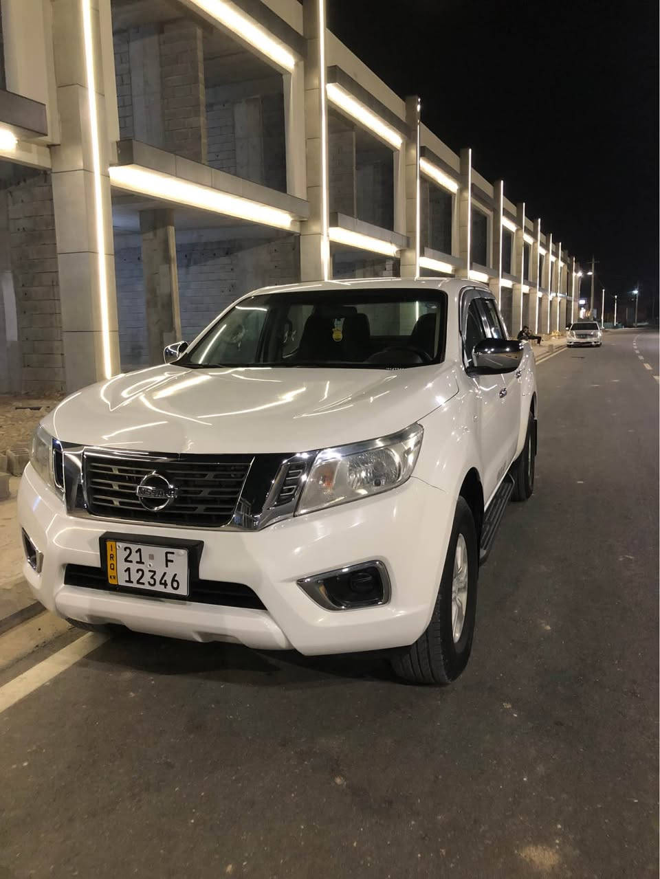ناڤارا ٢٠١٧ ی ئیسپانی محەسەن
 گێڕ عادی سەیارەی ماڵە ٨١٠٠٠ ڕۆشتوە زۆر زۆر پاکە  تەبرید لەمسەو گێڕ بچوکە و تایە باڵۆنە و بێ قولاپی مەرغوبە تەنها ٣ پەڵە ساردی بچوکی هەیە 
گێڕ و مەکینەی لۆک لۆکە بەشەرتی ١٠٠ فاحس
سەنەوی تا ناوەڕاستی ٢٠٢٨ تازەیە
نرخی ١٦٥ تۆزێک مەجال
***********
↕️↕️↕️↕️↕️↕️↕️↕️↕️↕️↕️↕️
♻️♻️♻️♻️♻️♻️♻️
نافارا ٢٠١٧ إسباني محَسَّن (الشكل الجديد)
 المواصفات:
 قير عادي (سيارة بيت)
 ماشية ٨١,٠٠٠ كم بس
 نظيفة جداً جداً
 تبريد لمس + قير صغير + تايرات بالون
 بدون قولاب (المرغوبة)
بيها بس ٣ مكانات تعديل على البارد (سارد) كلش صغيرة.
 المحرك والقير: كير ومحرك لوك بشرط ١٠٠ فحص.
 السنوية: مجددة لمنتصف سنة ٢٠٢٨.
السعر: ١٦٥ ورقة وبیها مجال بسيط.
رقم الهاتف: *********** كالار, السليمانية
