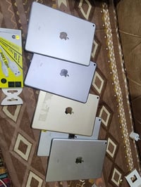 ايبادات برو 9.7 5 قطع نضيفات ذاكرة 256 و128 القطعة الي يفيد جماعة الجم...