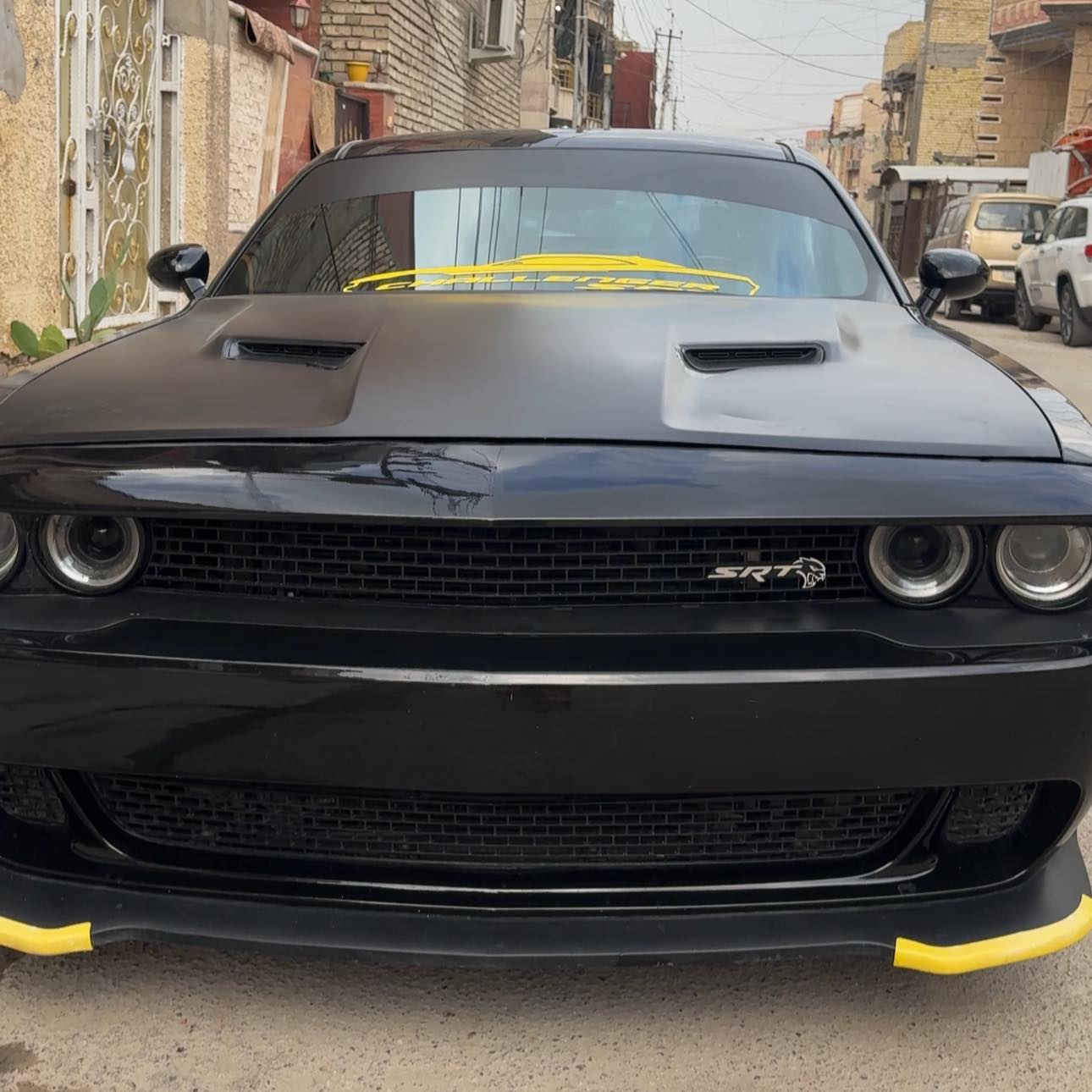 جالنجر 
6 سلندر 3600
فول لفول
جيتي بلاص
بيها قطعتين تبديل قطعتين صبغ
عنواني بغداد 
استفسار
***********
سعر 157 وبيها مجال بسيط لشراي
