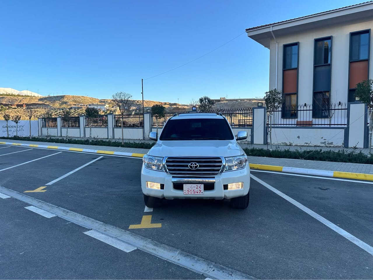 وەنەوشە 2010 GXR ٨هەشت بستۆن فول فول مواسە فات دوبەی  ١ مانگە داخل بوە کتابی تازە داخل بونەکەی تیدایە تیر مەسروف سەیارەکە دەروناوی لەسەر دەقی شەریکە ماوەتەوە  بی بۆیاخ بی سارد بی چاڵ بی شخوت   ٢١٤ هەزار ڕۆشتوە ئەولەزگەیەش بۆجوانی تازە لیم داوە سەیارەکە تا بلیت لۆک و جوان و بی مەسرەفە و زۆرتازە مەوەتەوە مەکیینە و گیر و دەبل ئەکسل و کارەبای  بی عەیبە و هەموی بەشەرت سەیارەکە لە جوانیدا وەسف ناکریت هەمو گیانی بەشەرت وە گۆرینەوە ناکەم تەنها فرۆشتنە سعری $٢٠٥گەلا و مەجالیکی کەم لە سلیمانیم *********** السليمانية, العراق
