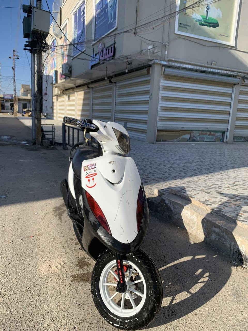 السلام عليكم
للبيع دراجه ماكس عدله بلاديه بوشه49

الدراجه ما بيه اي نقص نضافه 

السعر600 وبيه مجال


**إذا كنت صاحب هذا الإعلان وتريد حذفه لأي سبب، رجاءا أرسل رسالة إلى الدعم الفني**