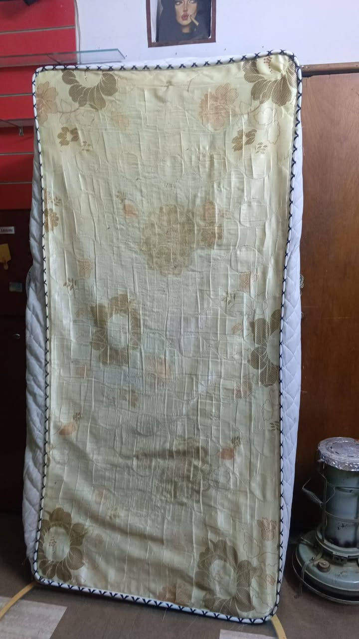 غراض مستعمله للبيع للاستفسار واتساب مكاني بغداد الكرخ شهداء السيدية *********** موجود واتساب
