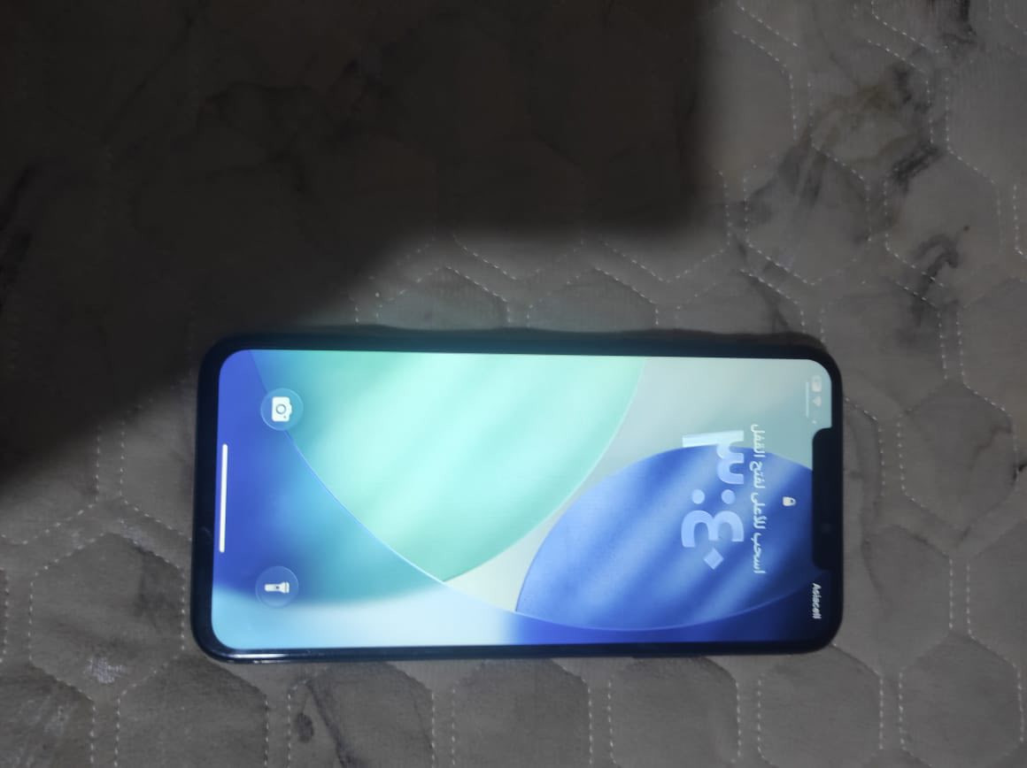 سلام عليكم جهاز آيفون ١١ برو ماكس مبدل شاشه اصليه وضهر مكسور ذاكرته ٢٥٦ بطاريه ٨١ عنوان البصرة 
السعر ١٨٠
الاستفسار***********
