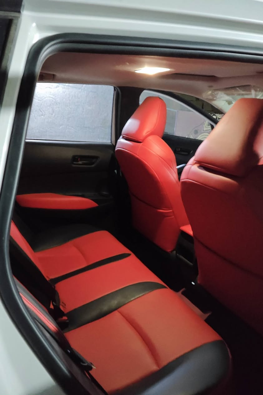 🚘 كورلا فرونت لاندر 2025 فول مواصفات 🔥✨
رقم قادسية مشروع وطني 
السياره جديده اخت الزيرو ⚡
فتحة سقف ذكيه 🏎️
كشافات ضباب ☄️
⚙️ محرك 2.0 لتر – 4 سلندر هايبرد 🌪️
🔄 ناقل حركة CVT أوتوماتيك
⛽ صرفية وقود اقتصادية
🛋️ مقاعد جلد*/
📱 شاشة معلومات وسطية مع Apple CarPlay 
📸 كاميرا خلفية+كاميرا أمامية+كاميرات بالمري+ حساسات
🛡️ نظام مانع الانزلاق ESP
🔘 جنوط ألمنيوم رياضية
🔑 دخول ذكي + تشغيل بصمة
❄️ مكيف أوتوماتيك
ثلاث وضعيات قيادة 🛫
السياره كفاله عامه ما عدا فقط كشطه بسيطه بالباب 
📞 للتواصل:***********
