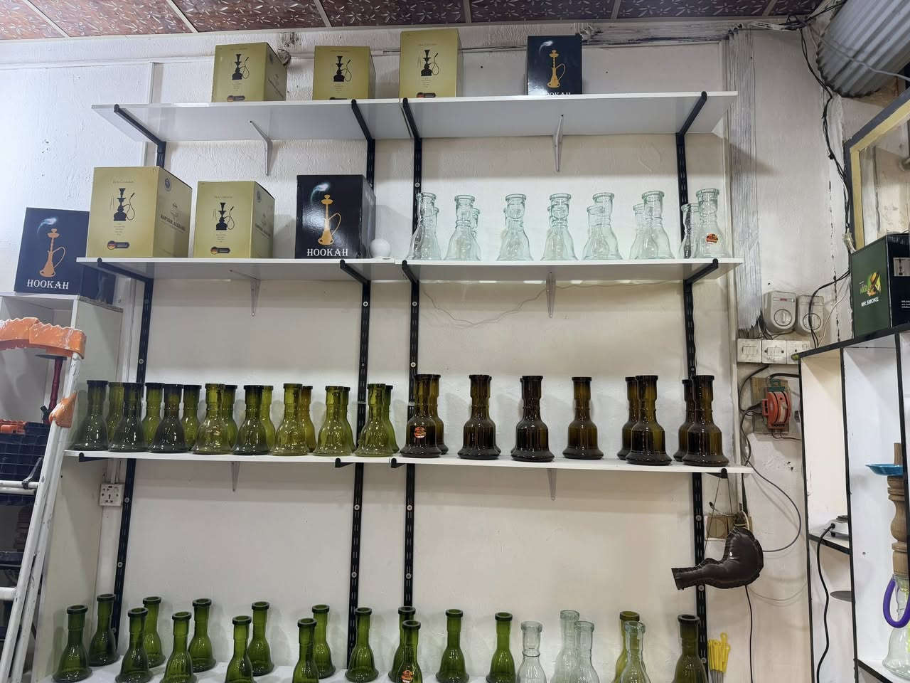 السلام عليكم فاترينات ام الكومدي عدد ٢
وام خانات عدد ٢ تفصال كبل شهر ورفوف درجه اولى اللوح عدد ٢٨ طول متر و٢٠
و٤ قطع على متر
شيال عدد ٦١
مسطر طول متر و٢٠
عدد ٢٩
النضافه ١٠٠ بالميه مكاني كوفه حي نيسان ابيع جوه سعر السوك مراسله او اتصال عالرقم
***********
