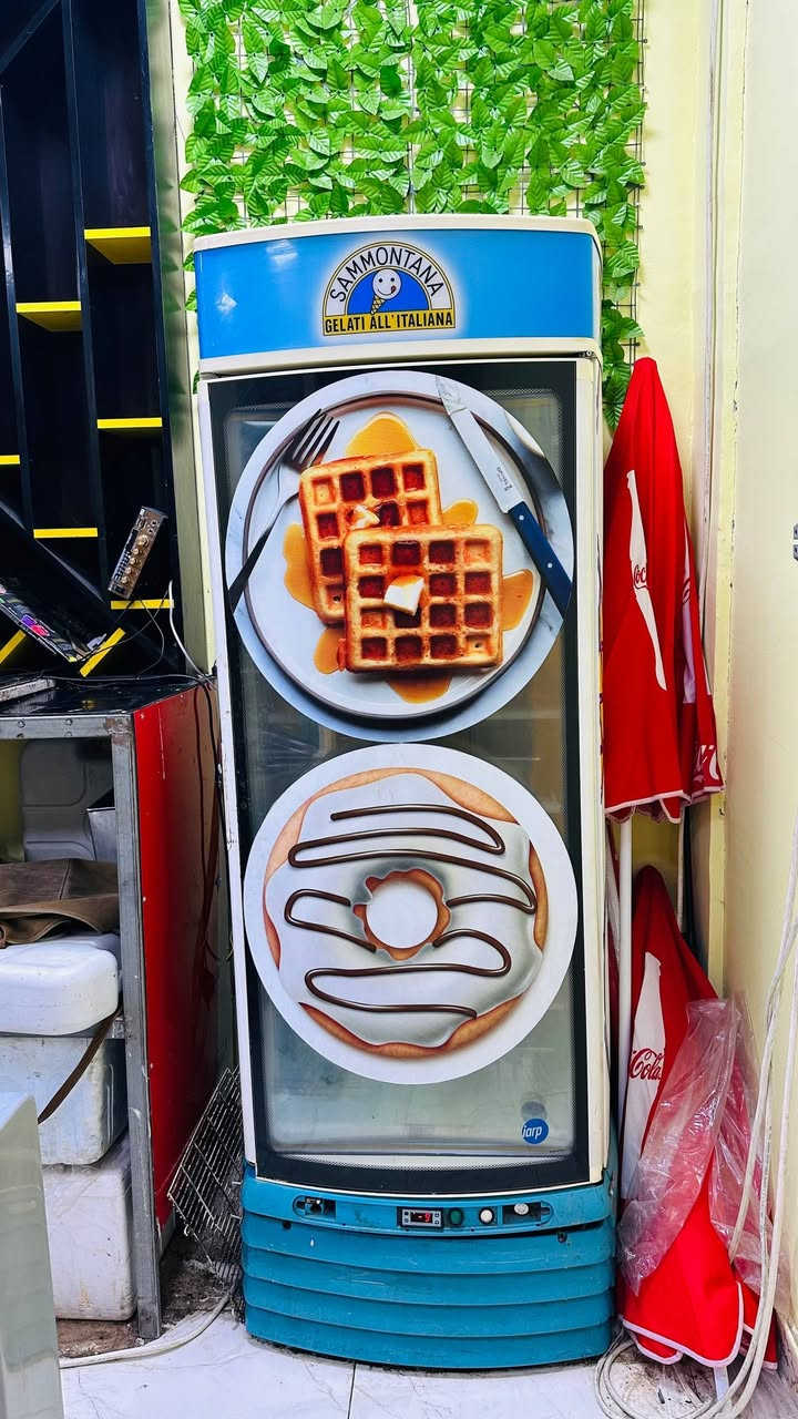 ❄️ للبيع عارضة تجميد إيطالي SAMMONTANA ❄️
عارضة مستعملة بحالة جداً جيدة 👍
تجميدها قوي وممتاز جداً لحفظ بلانكات الآيسكريم 🍦❄️
مناسبة للمحلات، الكافيهات والمشاريع التجارية 🏪✨
✔️ تبريد عالي وثابت 💯
✔️ تحافظ على جودة المنتج 🧊
✔️ جاهزة للاستخدام مباشرة ⚡
📲 للاستفسار المراسلة واتساب أو ماسنجر فقط
📞 ***********
