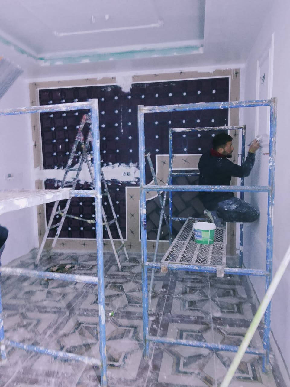 تم الإنجاز الحمدالله 
مضيف الاخ والأستاذ احمد شغل جبس بورد مغربي ديكور وضلع بلازمه مع سحبات 
في قريه الاسيود ان شاءالله ينال اعجابكم 
التواصل والاستفسار ع رقم.   ***********
ابو ايهم 🦅
