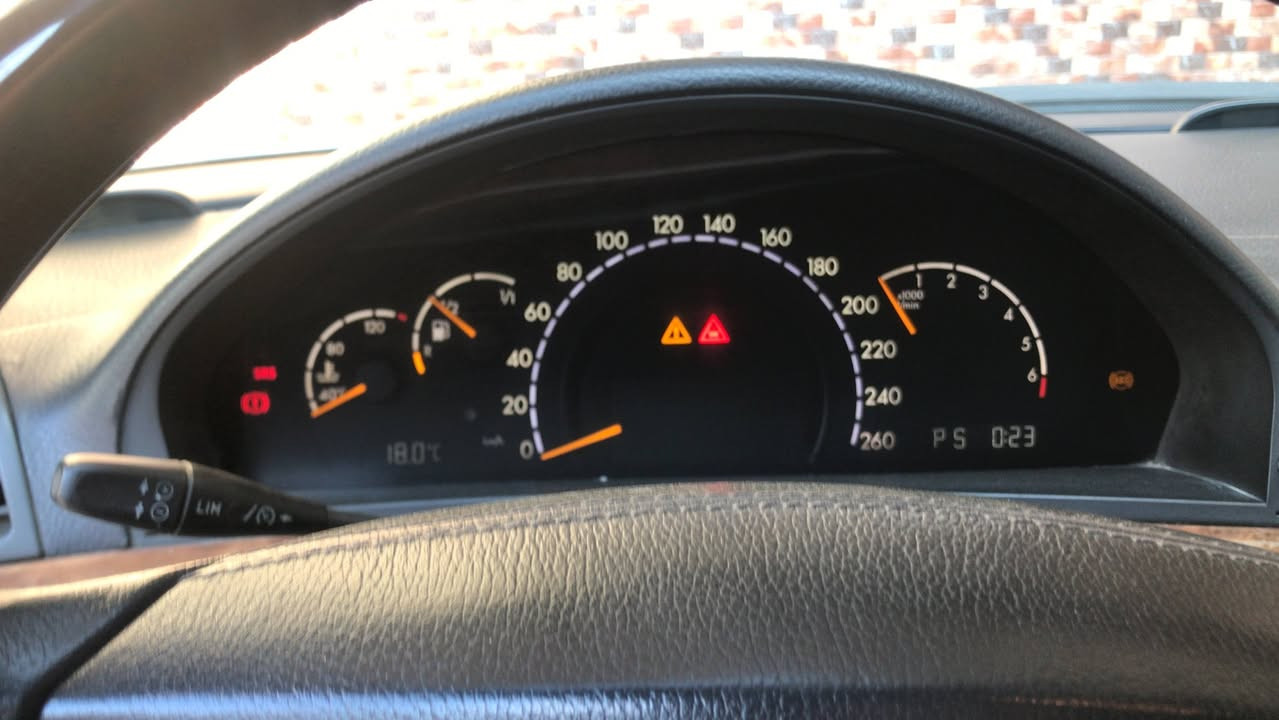 السلام عليكم
Mercedes -Benz
S 500
Model : 2002 
لطفٱ اني ذاكر كل مواصفات مايحتاج من تتصل تكول شنو مواصفات

-------------------------------------
#السعر130 ورقه
‏
#رقم الهاتف ***********
رقم شمالي سليمانيه
#مكان السيارة : بغداد 
-------------------------------------
سلام عليكم 
للبيع  مرسيدس غواصة موديل 2002 اصل حجم500مكفولة من الضربة والحادث 
تفاصيل👇🏻👇🏻
1_ بصمة⁩
2_محركv8 كير مكفولات ⁦⚔️⁩
3_تبريد 3 قطع⁩
4_كروز سرعة🔒 
5_ سلايت ⚔️
6_  شاشة ا🖥
7_ مري قلاب مع البك
9_انارة ترحيب💡 ⁩
10_شاشة اعطال💬
11_داخل جديد كهرباء ⁦⚔️⁩
13_ مري شفط
14_ ايرباكات سليمة 
15_ويل 16 بلادي  ⚔️⁩
16_سستم صوت BOSS 
17_صدر امامي خلفي جديد ⁦🛠️⁩
18_حساس مطر💦
20_لايت زينون بلاد
21_ وضعيات قيادة سبورت وعادي واوتو🔥
24 تجاوي خلفية كهرباء قلابة 
25 بردة كهرباء
26 سلايد رؤف
27 جام ازرق عازل للحرارة
30 أربع جوبلسات تصعد وتنزل حسب رغبة الشخص

33 كشنات هيترات مع كهرباء
34 كشنات خزن ميموري 3 وضعيات
37 تحكم استيرن جهتين
38 استيرن كهرباء 

للاستفسار ***********
غير متواجد على النت 
السيارة بدون اي نقص واحلى من الصور تحياتي❤️
السيارة جاهزة من كل النواحي 
 
-------------------------------------
