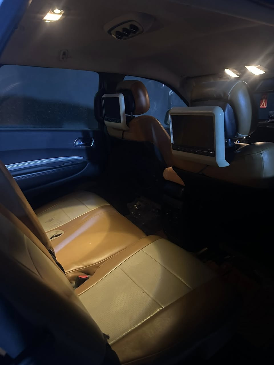 دورنكو ٢٠١٥سياره جديده حادثها باب خلفي منظومه تبريد جديده كشنات جلد منظومه زنون حجر بيه جديدرقم *********** السعر 225
