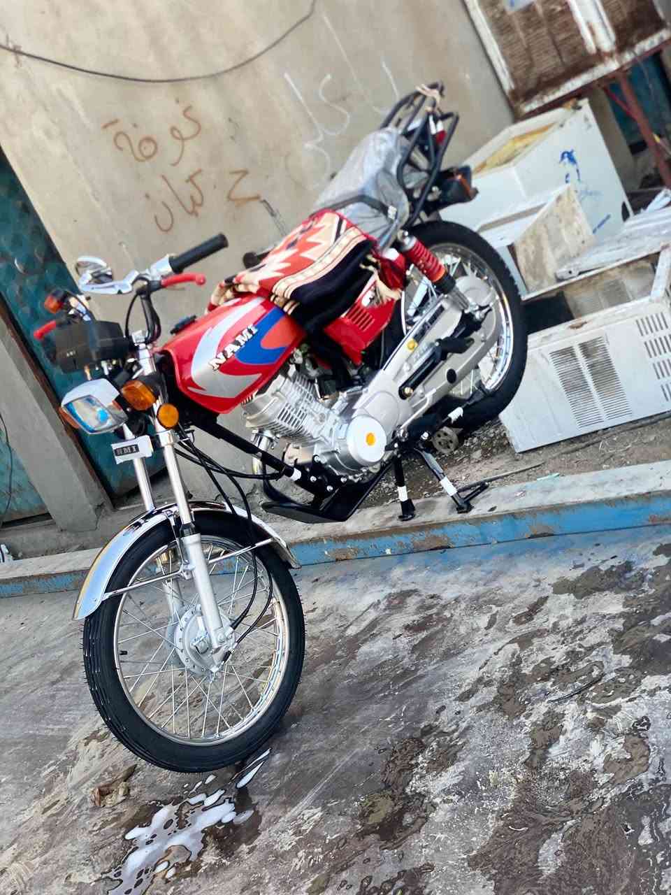 السلام عليكم دراجه نامه تعمير موديل 26ماصار شهرين من طالعة دراجه كامله شغل واطلع أوراق سكنر كهربايات كلهة شغاله عنوان بغداد سياحي سعر خاص رقم ***********
