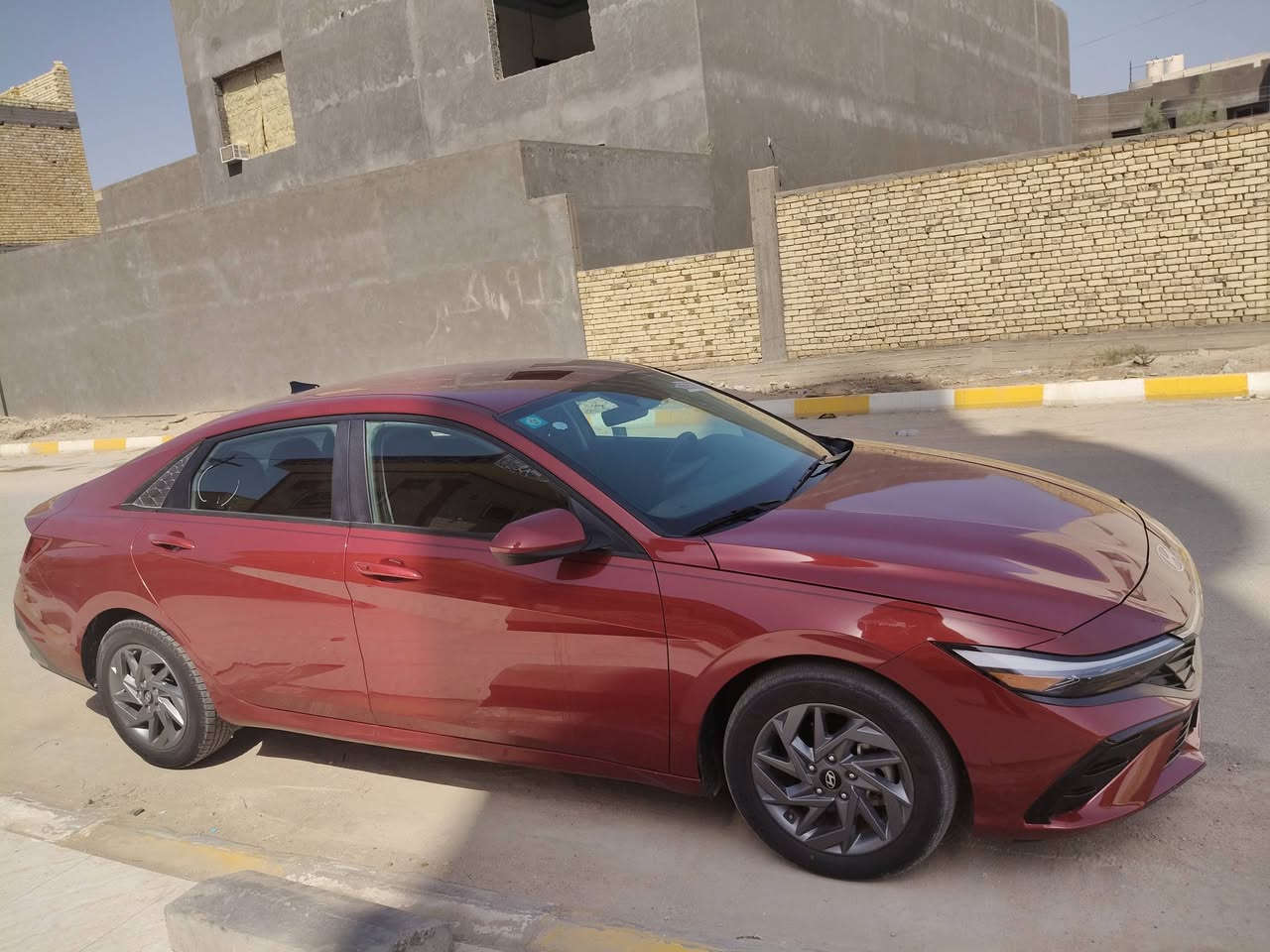 النترا 2024 وارد امريكي
حادثها بسيط فقط دعامية بدون تبديل مرفق بالصور فقط طرف البنيد +دوسة الباب الأمامي جهة العبري 

ايرباك سليم
رقم ذي قار شهداء (لا وريث ولا قاصرين) 

بصمة تشغيل
بصمة ابواب 
بصمة صندوق
مكينه 2000 دوش
كاميرا خلفية 
 دخول ذكي 
رادار أمامي 
رادار خلفي
نقطة عمياء 
مانع تصادم 
توقف ذاتي (بريك تلقائي للحماية من التصادم في حال عدم الإنتباه) 
مثبت سرعة 
 تحديد المسار 
تحكم ستيرن كامل 
 قيادة ذاتية
 دخول ذكي 
 إشارة ترحيب عند الاقتراب - صندوق Auto 
ثلاث وضعيات للقيادة (normal ، smart ، sport )  
المسافة المقطوعة km52000
 ويل 16

السعر152وبيها مجال 
مكان ذي قار الناصرية  
للإستفسار
***********
